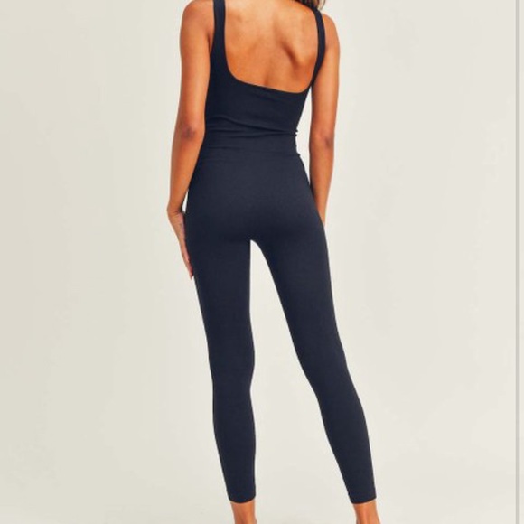 NEW Ribbed Seamless Sleeveless Jumpsuit S M L - Picture 4 of 7